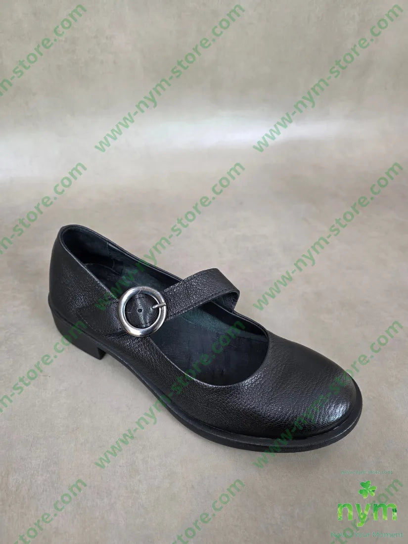 scarpa fibbia tonda SCARPE