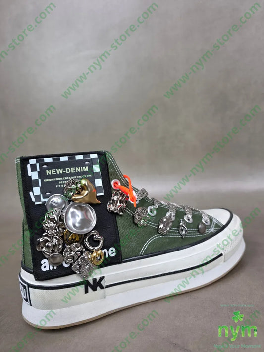 sneaker bottoni applicati SCARPE