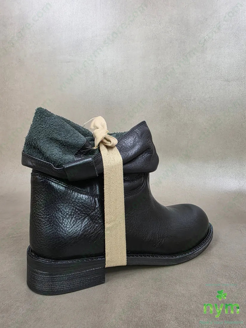 stivale accartocciato SCARPE