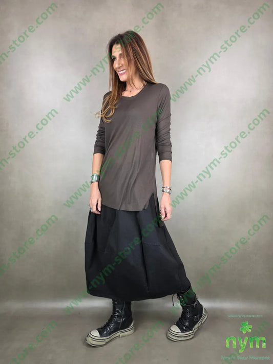 tshirt lunga stretta due spacchi 65vi30ny5ea TSHIRT