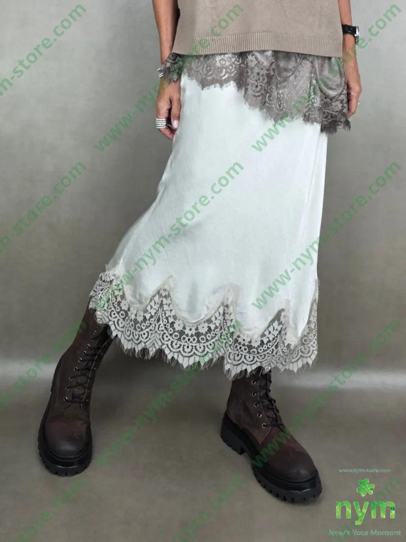 gonna pizzo fondo lunga 100vi U / PANNA / AI25 GONNA