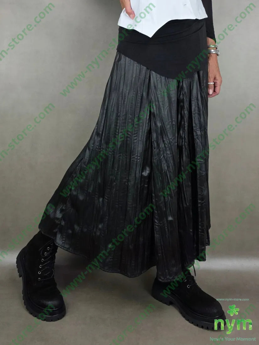 gonna stropicciata effetto pelle 100pl U / NERO / AI25 GONNA