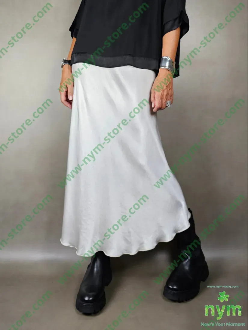 gonna viscosa 100vi U / PANNA / AI25 GONNA