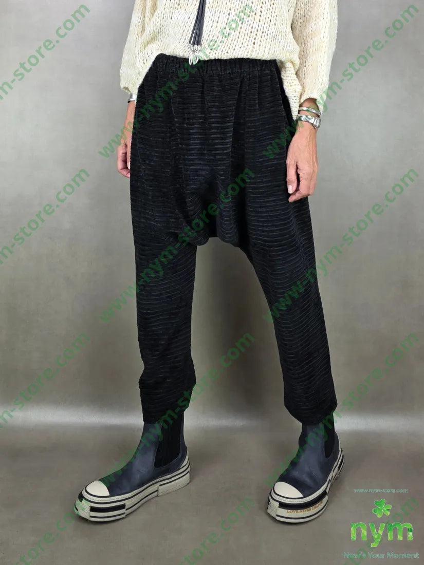 pan ciniglia millerighe cav bas 45pl33vi18co4ea U / NERO / AI25 PANTALONE