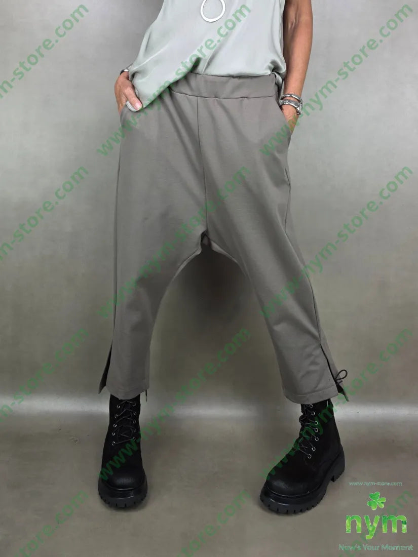 pantalone con spacchetti 60vi35pa5ea PANTALONE