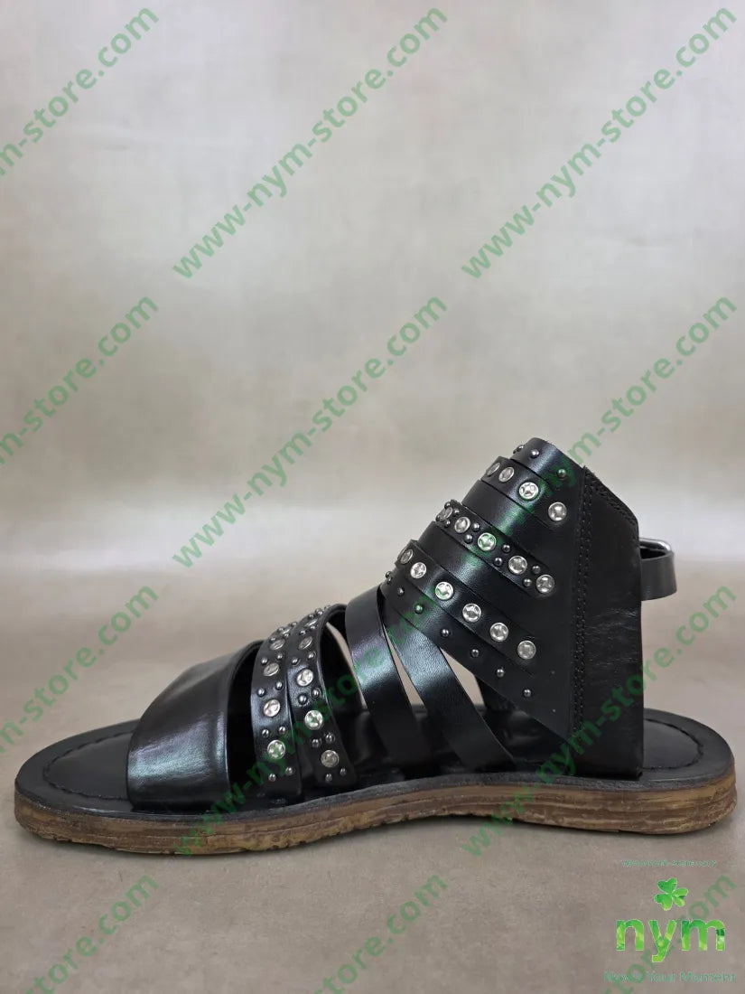 sandalo fascette borchiate SCARPE