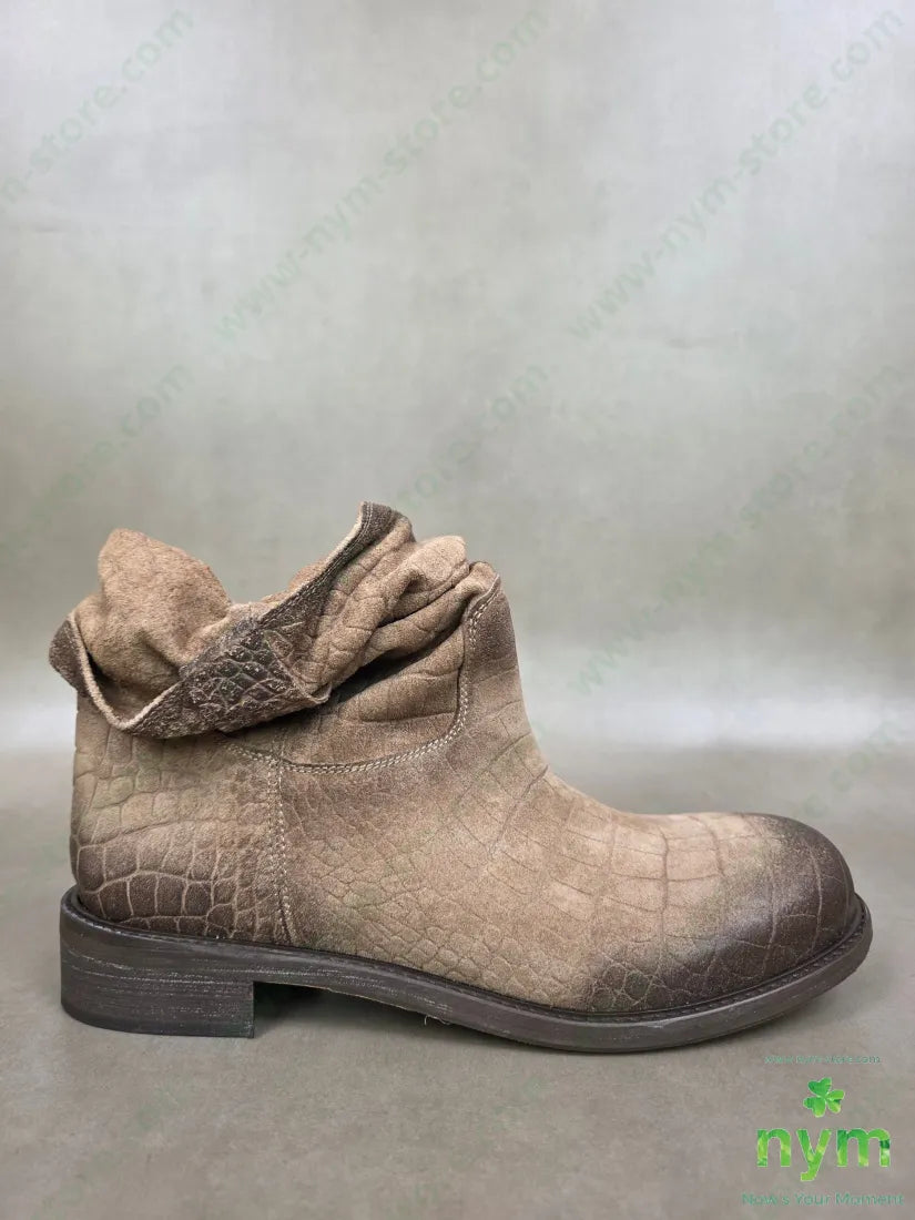 stivale accartocciato SCARPE