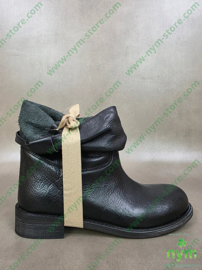 stivale accartocciato SCARPE