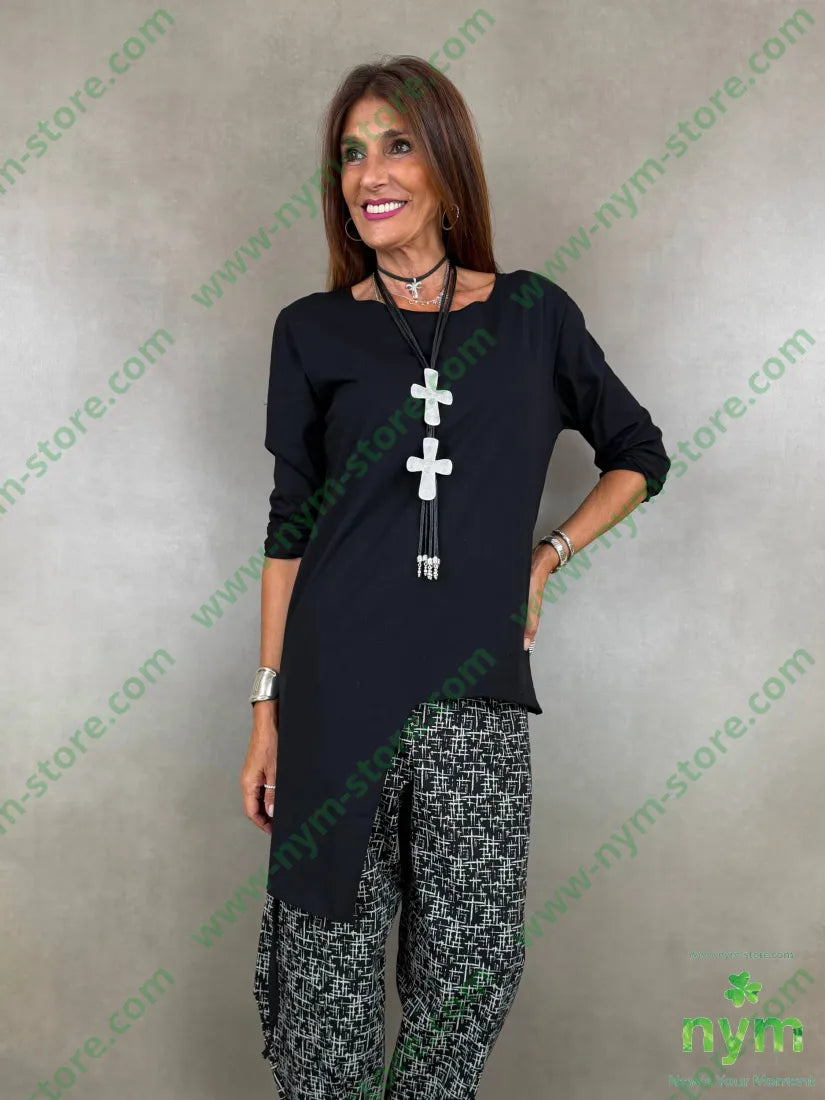 tshirt in cotone fondo asimmetrico - U / NERO / AI26 - TSHIRT